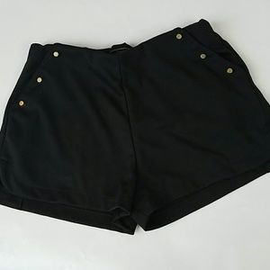 Pearl dressy shorts/ nwts